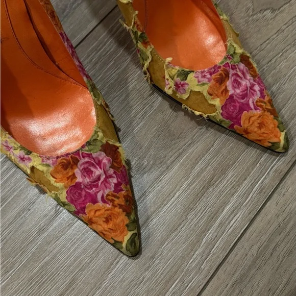 Laundry by Shelli Segal silk floral pumps size 7.5 - Picture 3 of 9